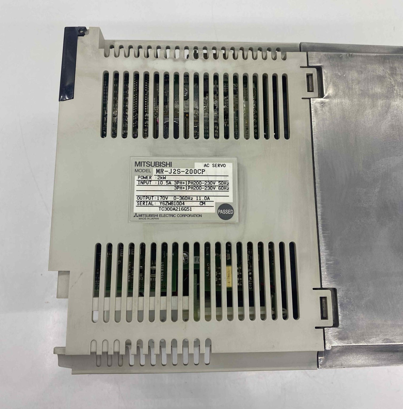 MITSUBISHI MR-J2S-200CP SERVO SÜRÜCÜ