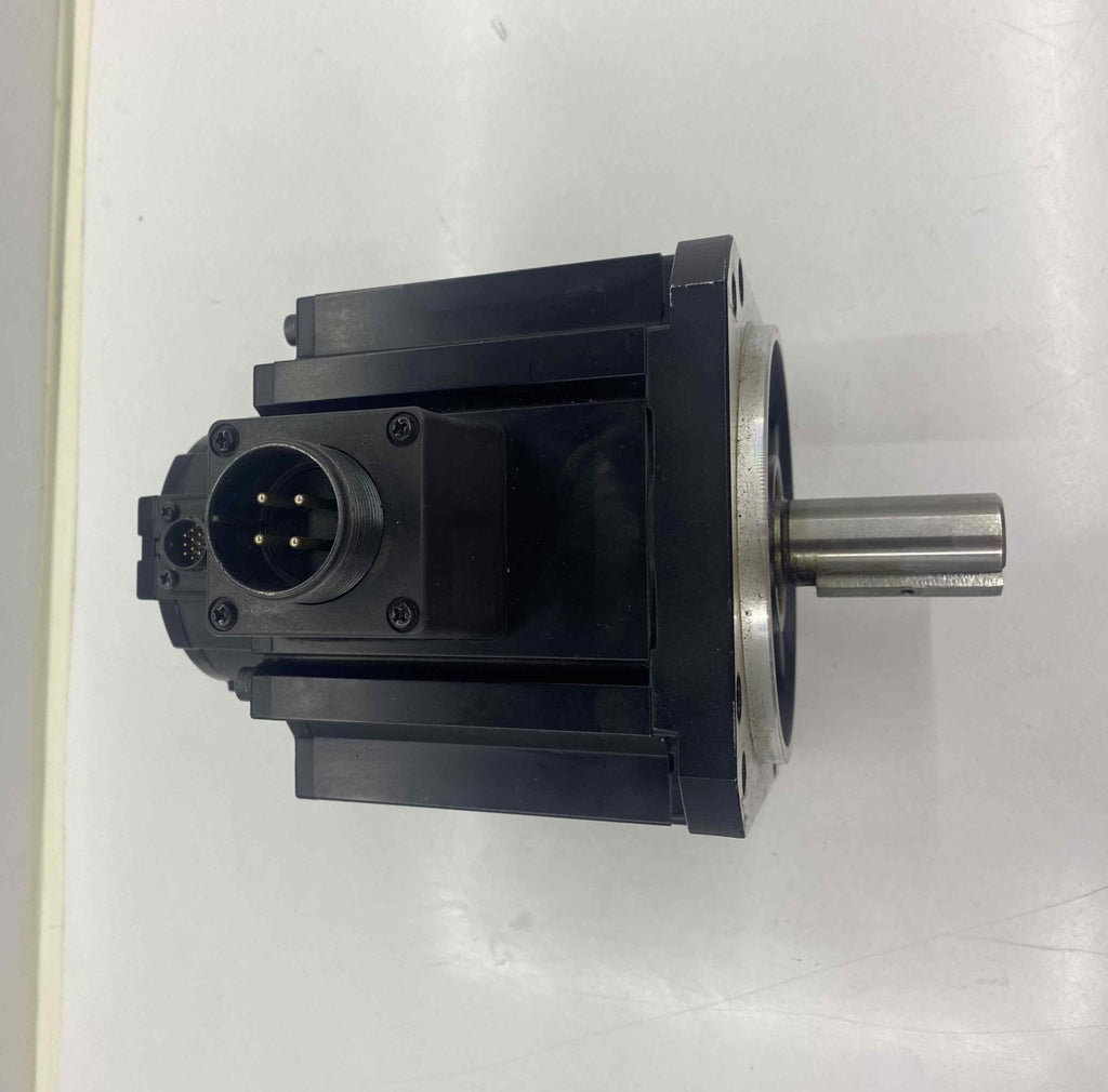 OMRON R88M-K1K520F-S2 SERVO MOTOR