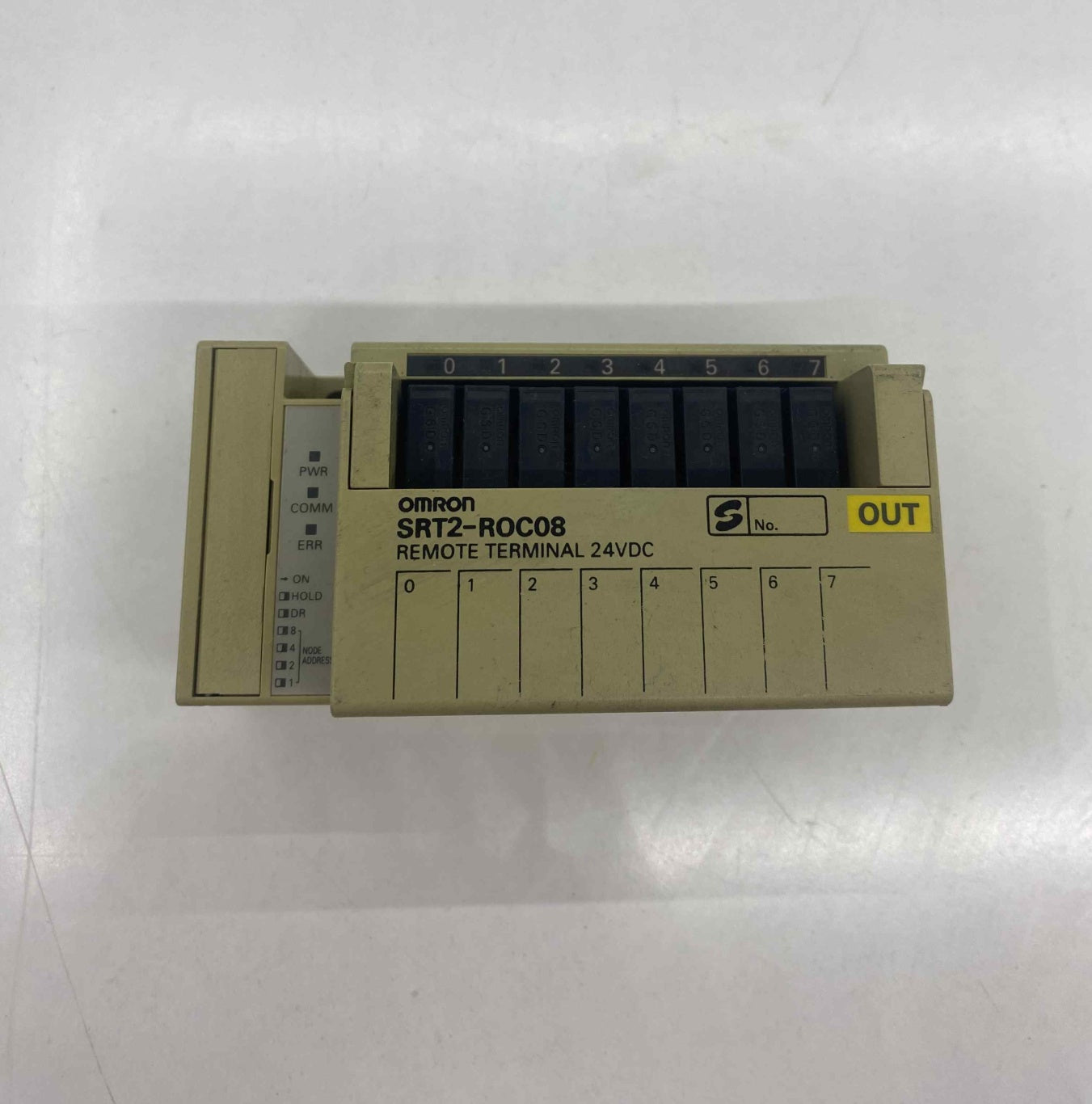 OMRON SRT2-ROC08 MODÜL