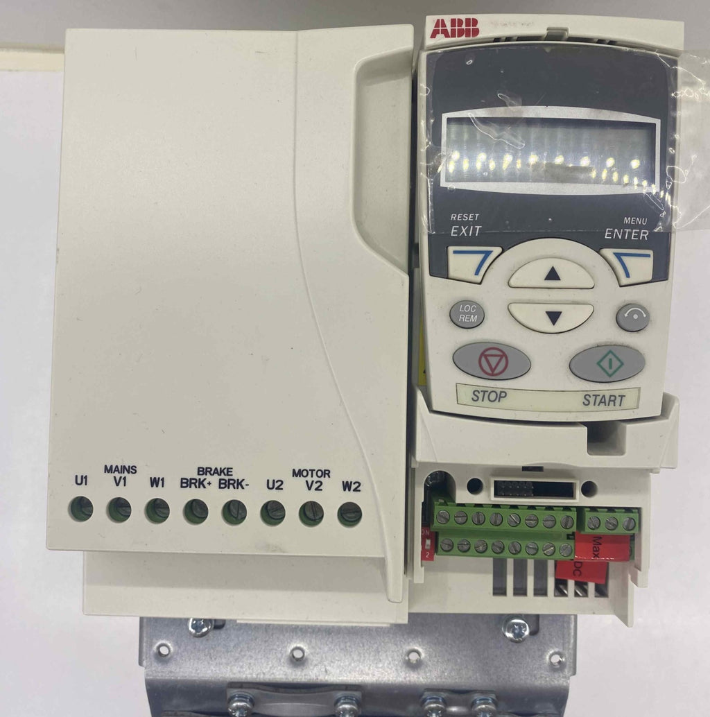 ABB ACS355-03E-12A5-4 SÜRÜCÜ
