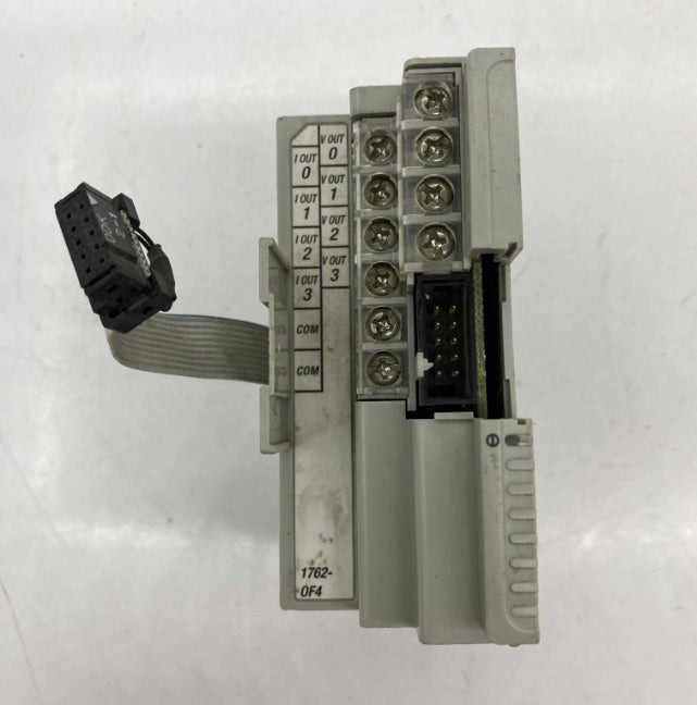 ALLEN BRADLEY 1762-OF4 PLC