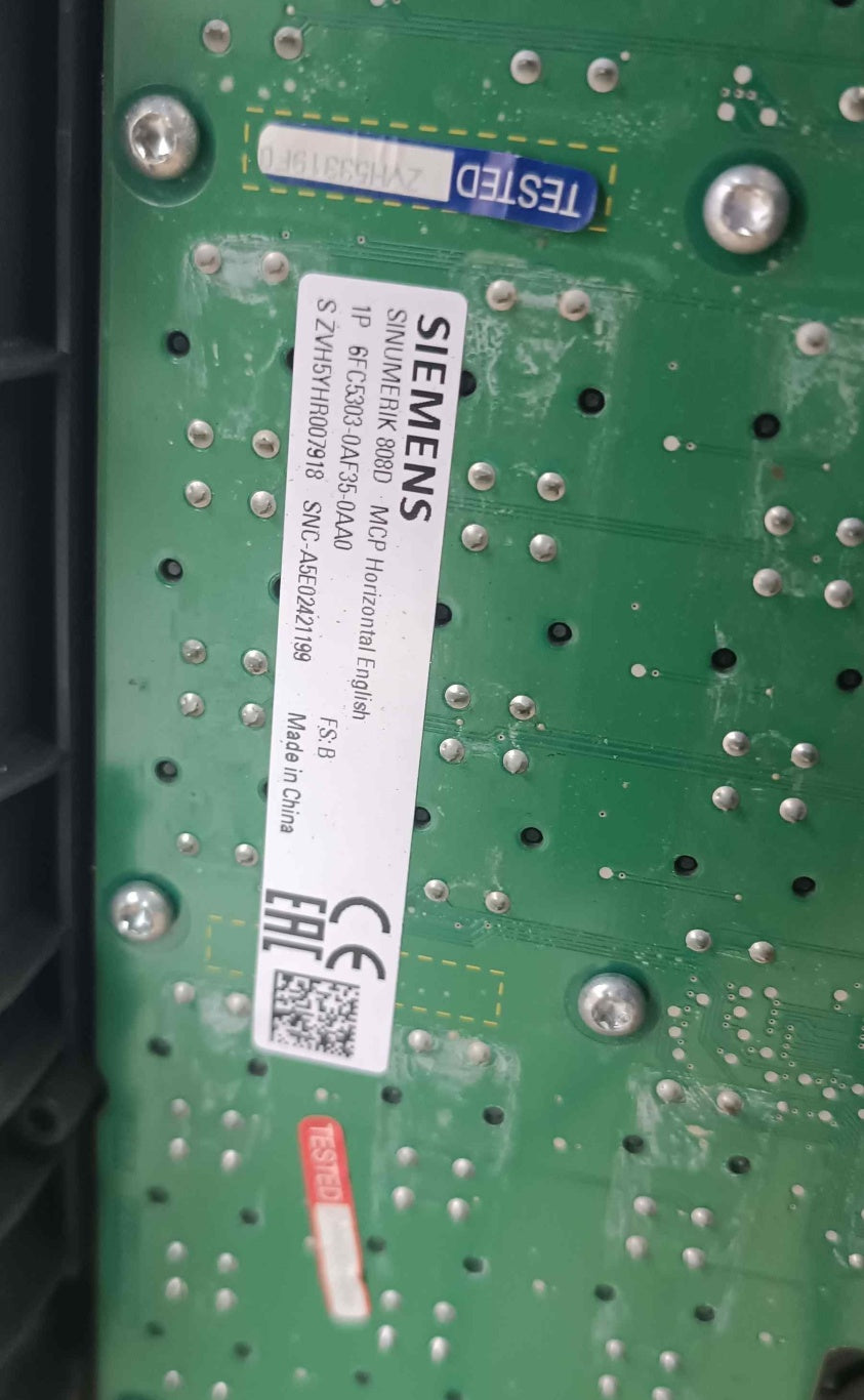 SIEMENS 6FC5303-0AF35-0AA0  KONTROL PANELİ