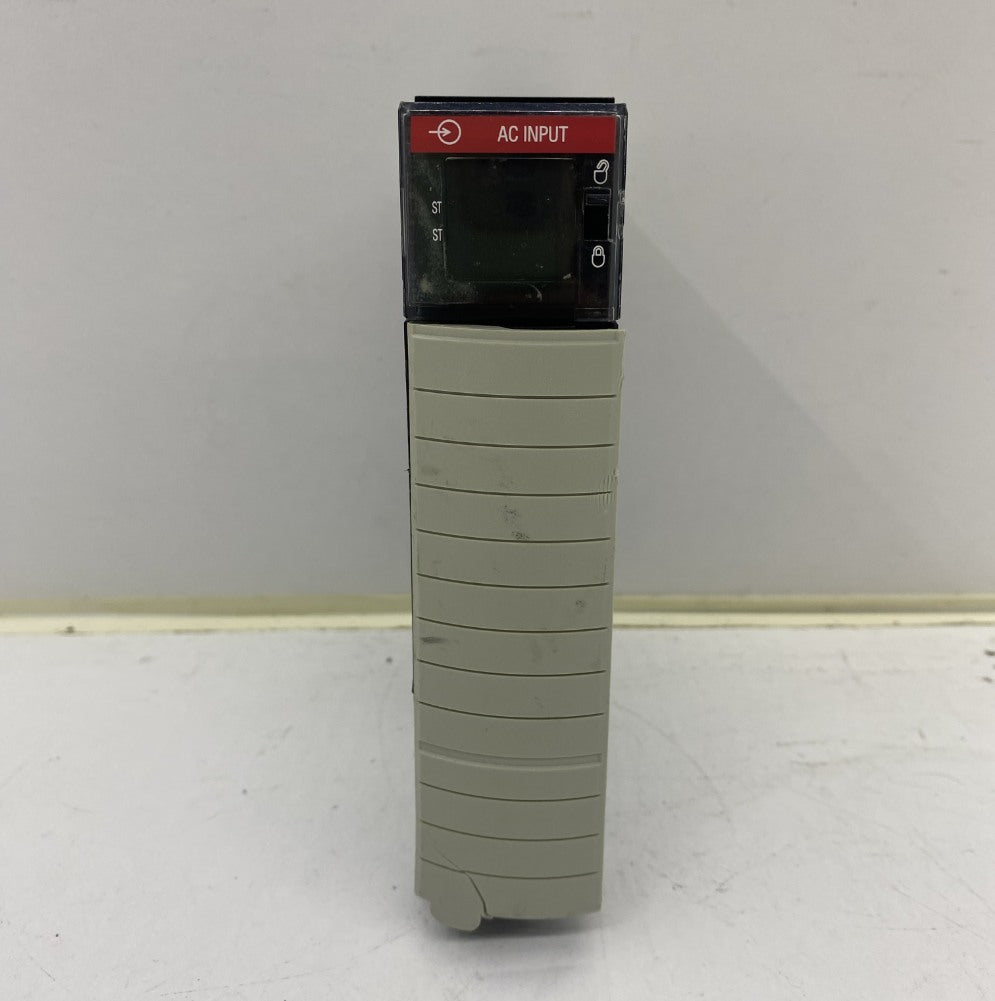 ALLEN BRADLEY 1756-IA16/A PLC