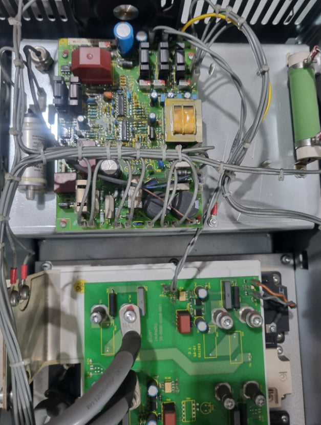 INDRAMAT DKR04.1-W400N-BE79-01-FW SERVO SÜRÜCÜ