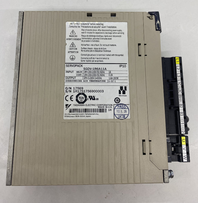 YASKAWA SGDV-1R6A11A SERVO SÜRÜCÜ