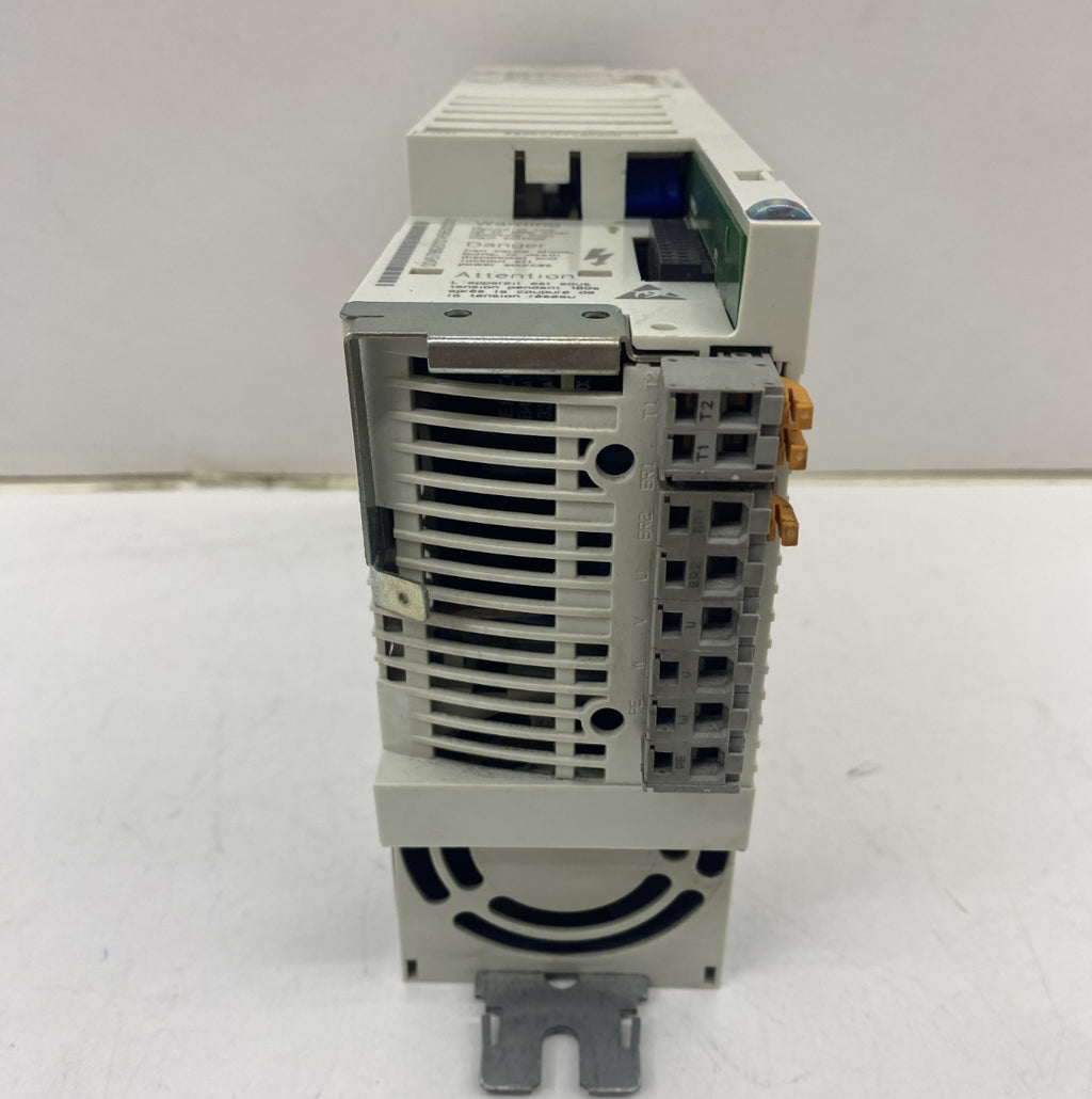 LENZE E82EV152_4C200 SÜRÜCÜ