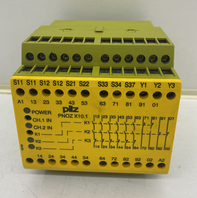 Pilz PNOZ X10.1 24VDC 6N-04N-C 6LED Güvenlik Rölesi