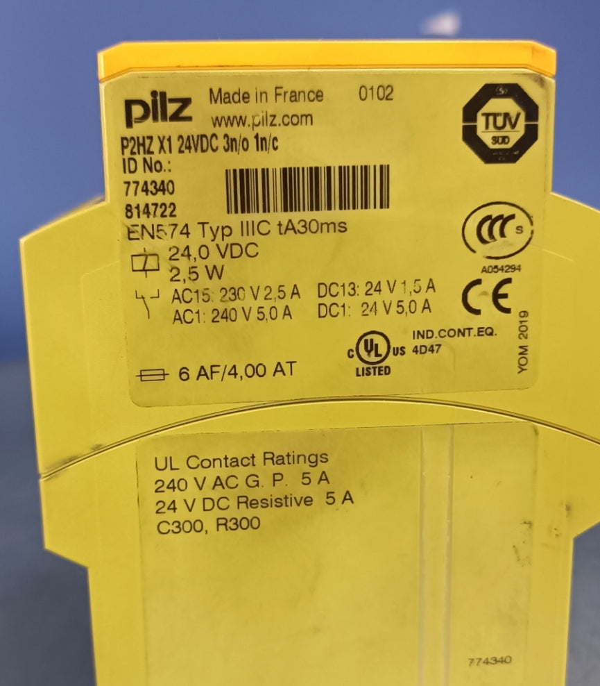 Pilz P2HZ X1 24VDC 3N-O 1N-C Güvenlik Rölesi 774340