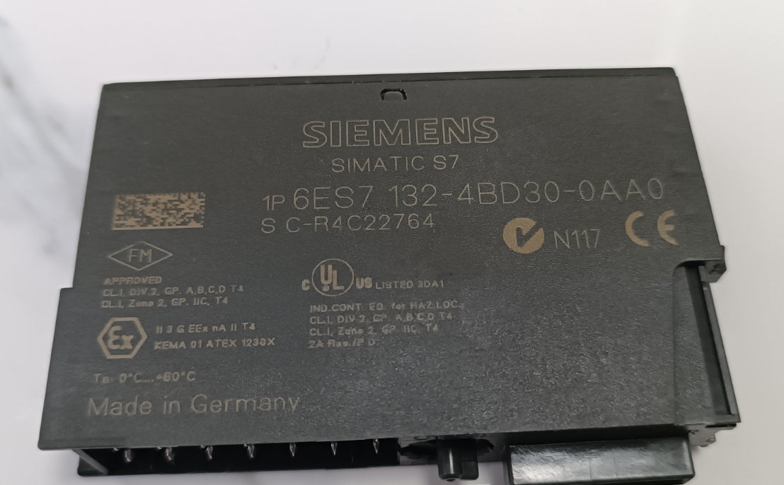 Siemens 6ES7 132-4BD30-0AA0 Emniyet Dijital Çikiş Modülü