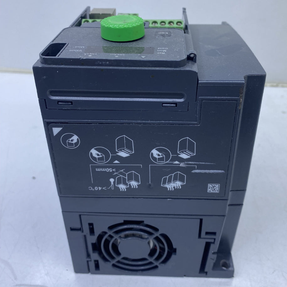 Schneider ATV320U15M2C Sürücü 1.5Kw 220V