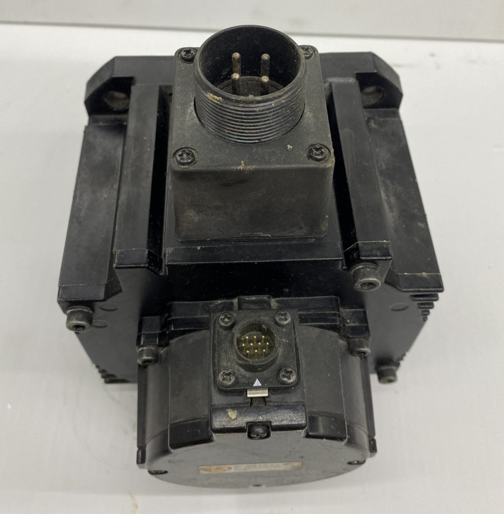 Omron R88M-K1K020F-S2 Servo Motor