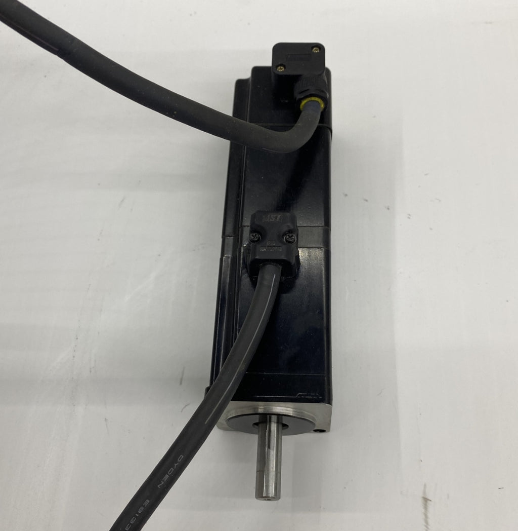 Yaskawa SGMAV-C2ADA2C Servo Motor
