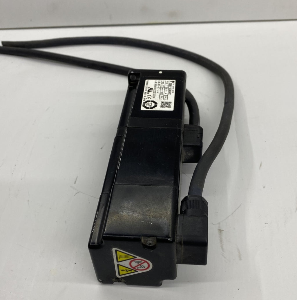 Yaskawa SGMAV-C2ADA2C Servo Motor