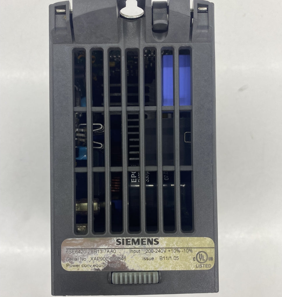 Siemens 6SE6420-2AB13-7AA0 Sürücü 0.37Kw 240V