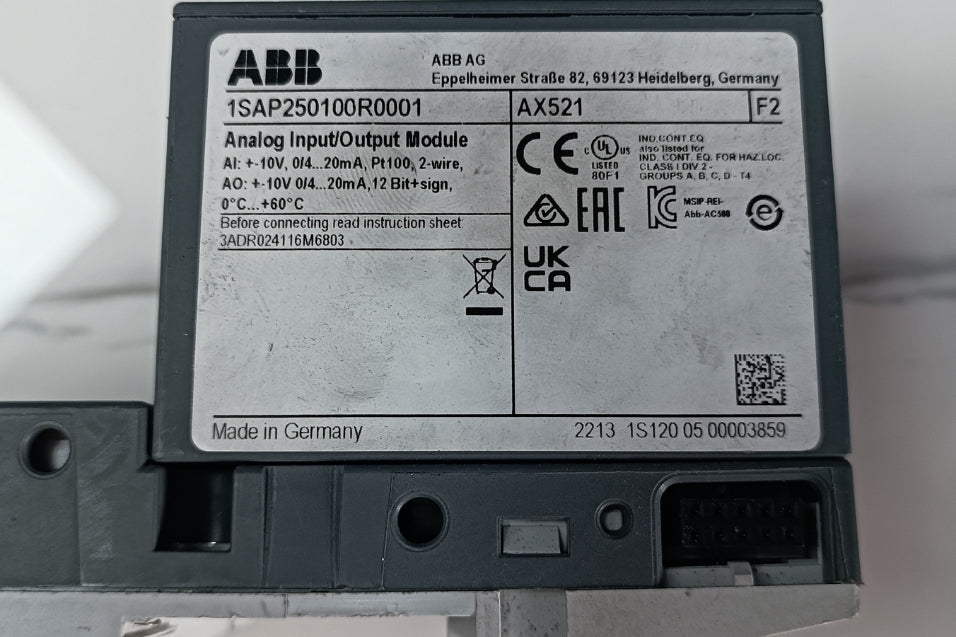 Abb 1SAP250100R0001 AX521 AX521 Analog Giriş-Çikiş Modülü ANALOG IO