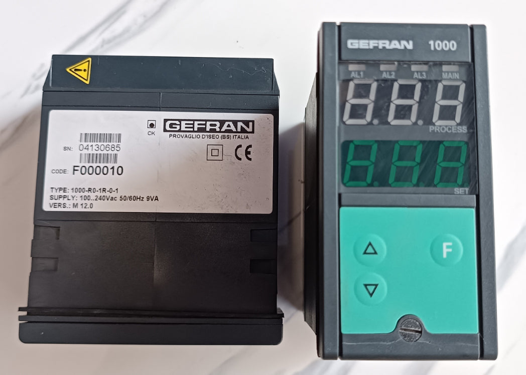 Gefran 1000-R0-1R-0-1 Sicaklik Kontrol Cihazi