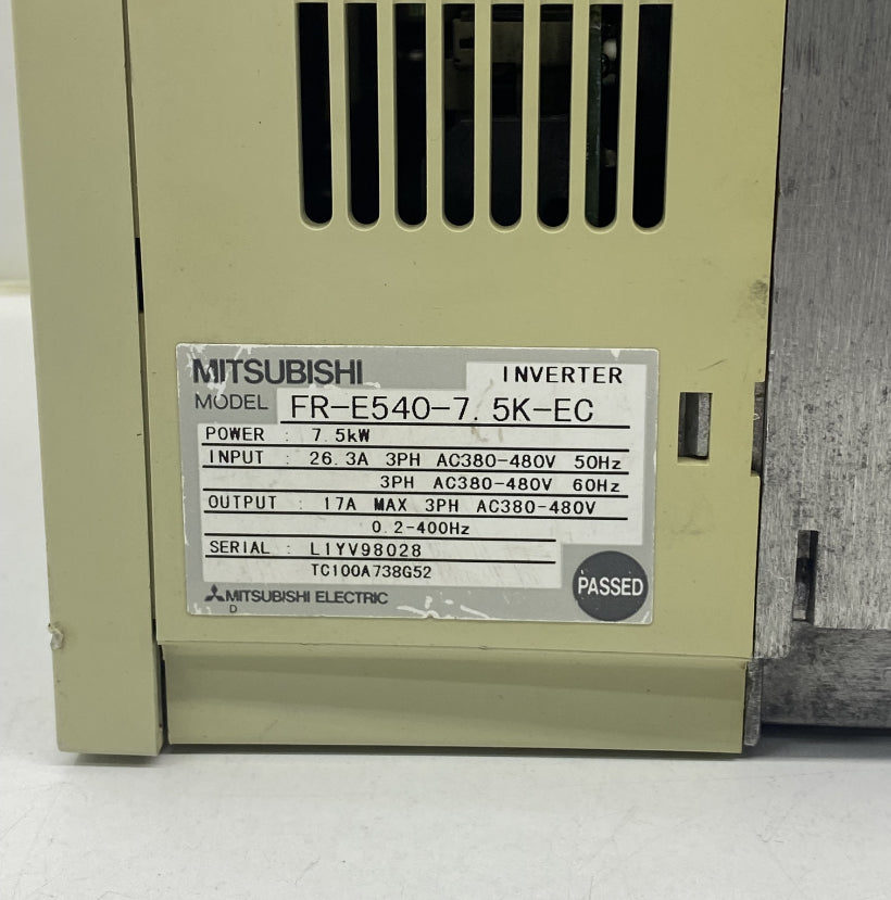 Mitsubishi FR-E540-7.5K-EC AC Motor Sürücü