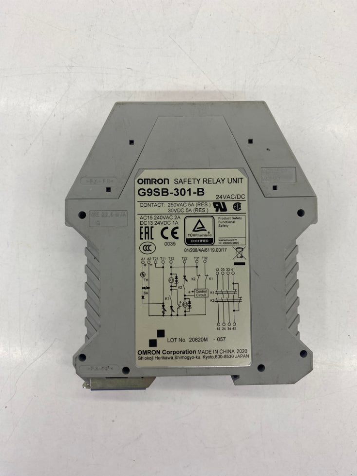Omron G9SB-301-B Emniyet Rölesi