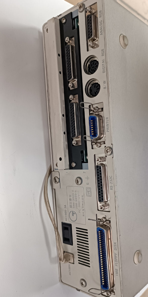 NEC PC-9801UV11 Endüstriyel Bilgisayar ve Kontrol Ünitesi