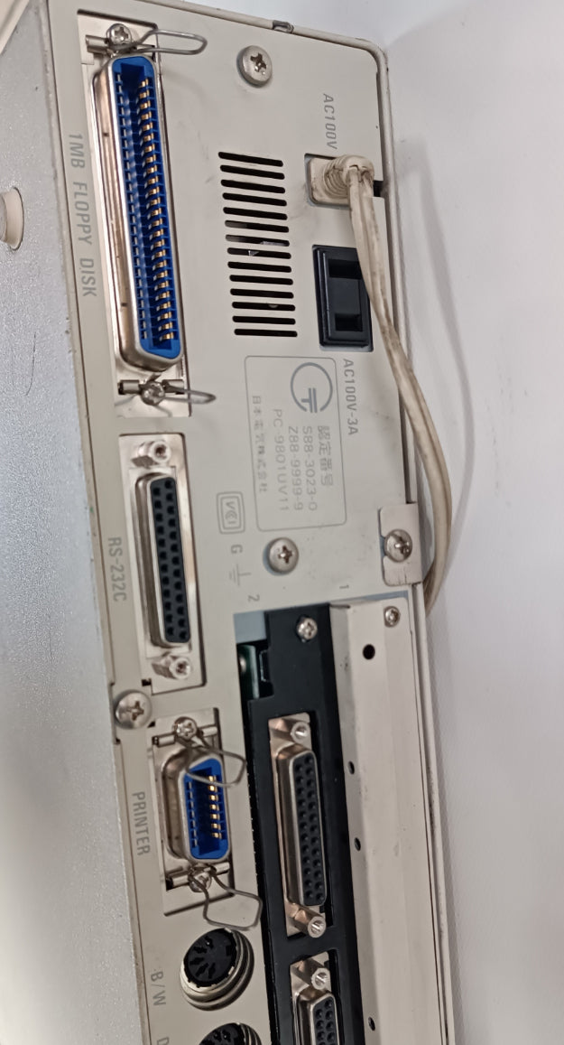 NEC PC-9801UV11 Endüstriyel Bilgisayar ve Kontrol Ünitesi