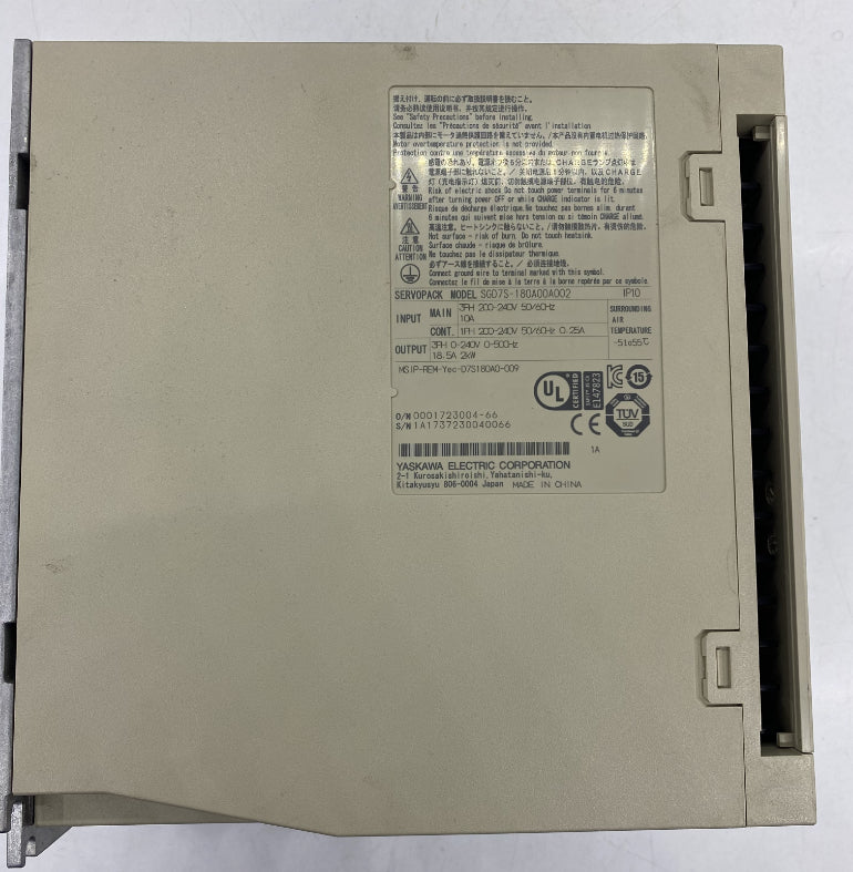Yaskawa Sigma-7 SGD7S 1.5kW Servo Sürücü - 200V Seri