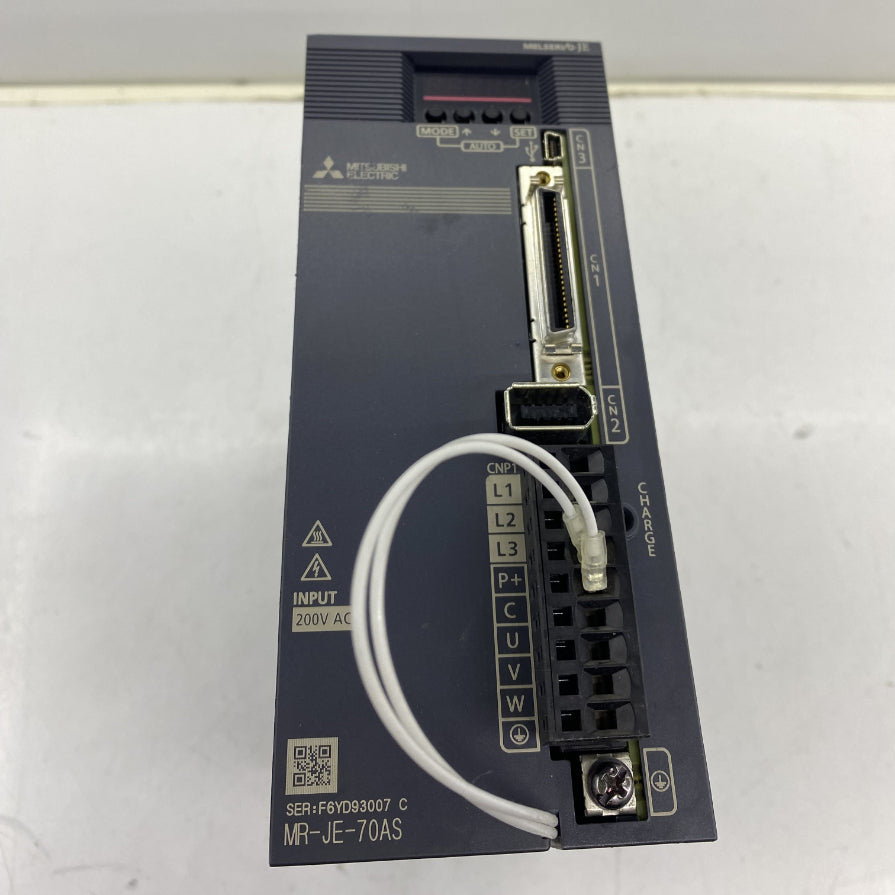 Mitsubishi MR-JE-70AS 750W Servo Sürücü - Hassas Kontrol