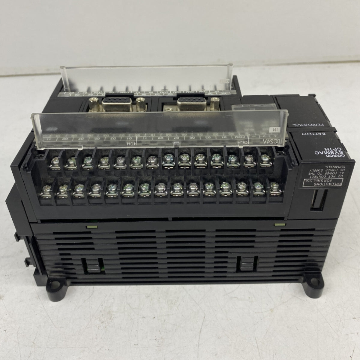 Omron CP1H Serisi 40 I/O Transistör Çıkışlı PLC