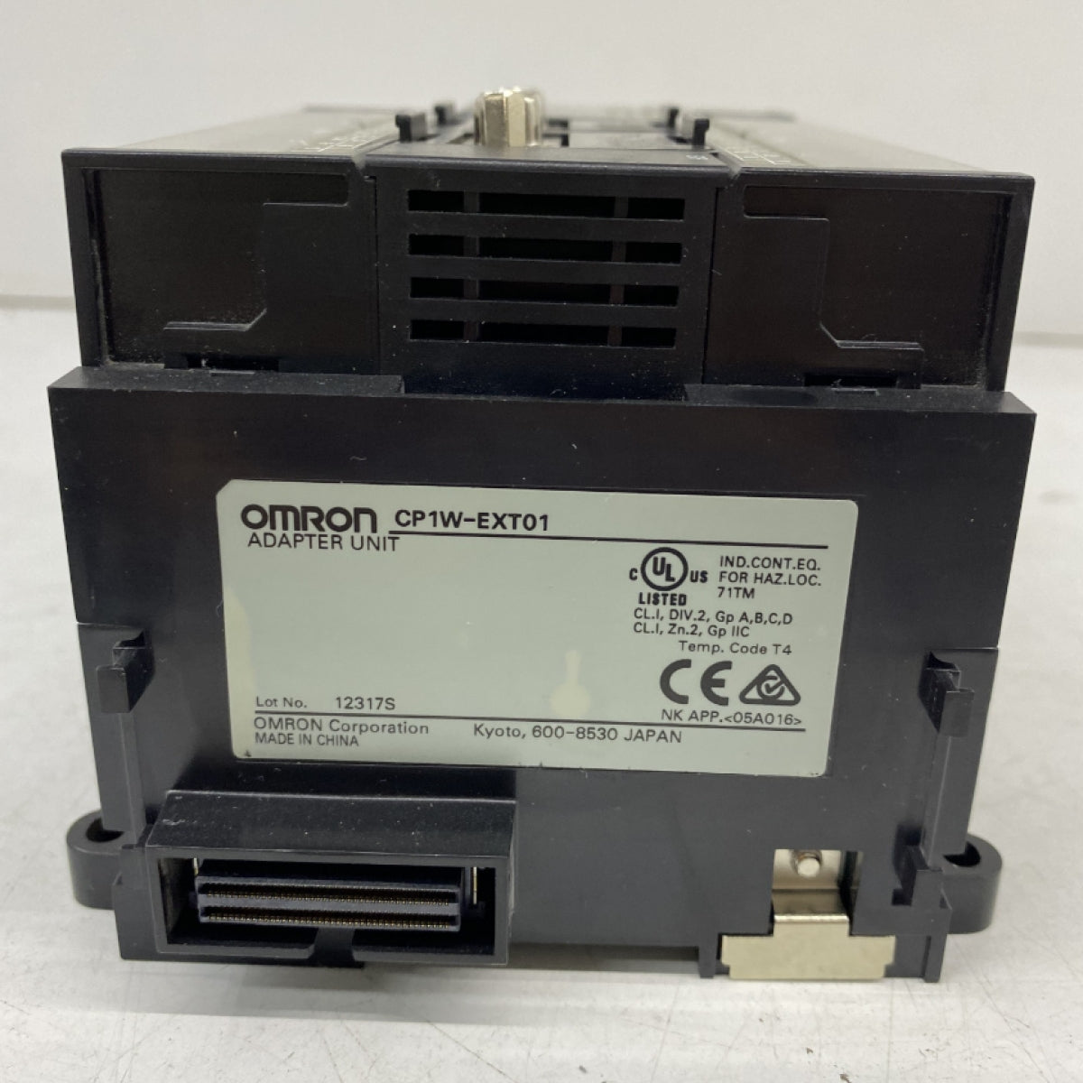 Omron CP1W-EXT01 SPS Erweiterungsmodul-Adapter