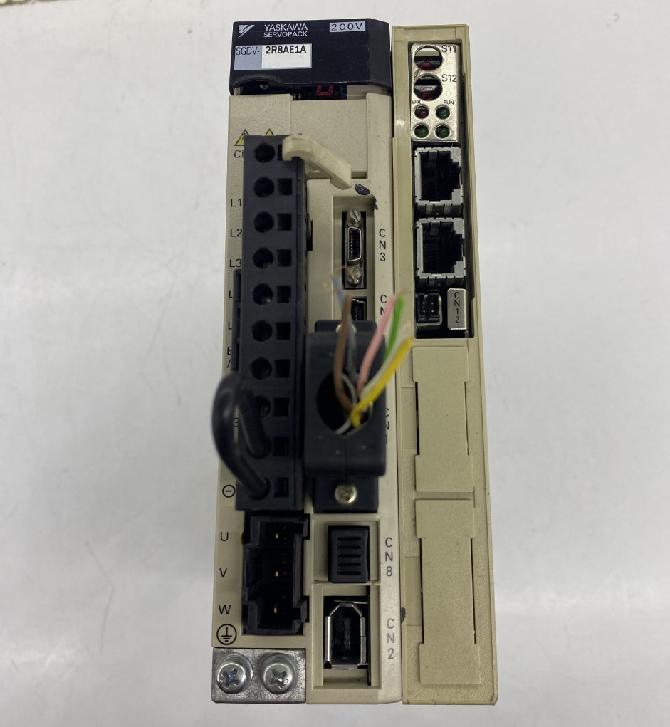 Yaskawa Sigma-5 400W Servo Sürücü - SGDV-2R8