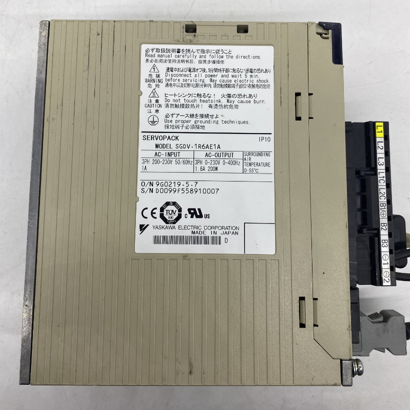 Yaskawa Sigma-5 200W Servo Sürücü - SGDV-1R6