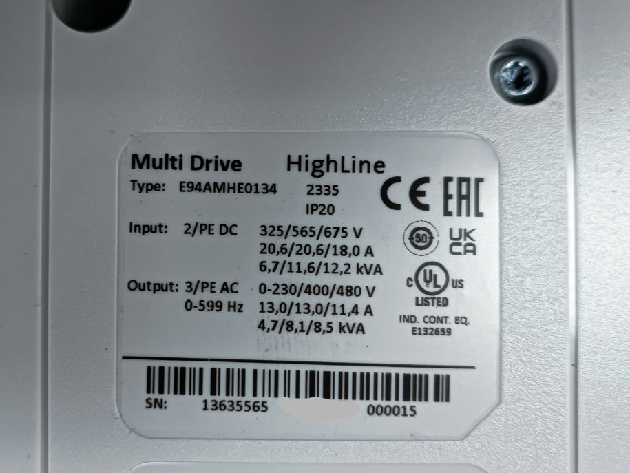 Lenze 9400 HighLine Servo Sürücü Modülü - E94AMHE