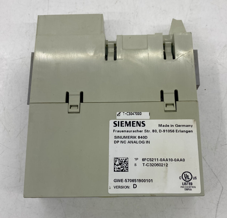 Siemens 6FC5211-0AA10-0AA0 CNC Modülü
