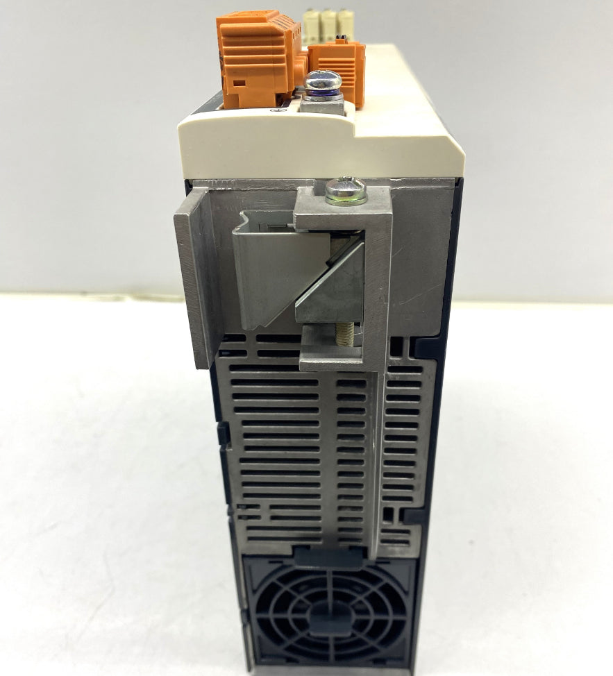 Schneider LXM32CD30N4 Servo Sürücü