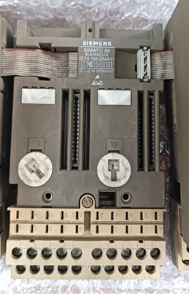 Siemens 6ES5700-8MA11 Plc