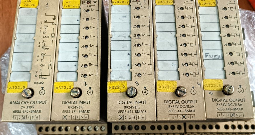 Siemens 6ES5421-8MA12 Dijital Giriş Plc