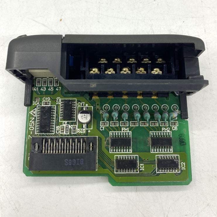 Koyo D2-08ND3 Dijital Giriş Plc