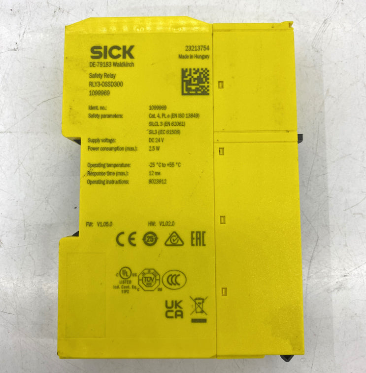 Sick RLY3-OSSD300 Emniyet Rölesi