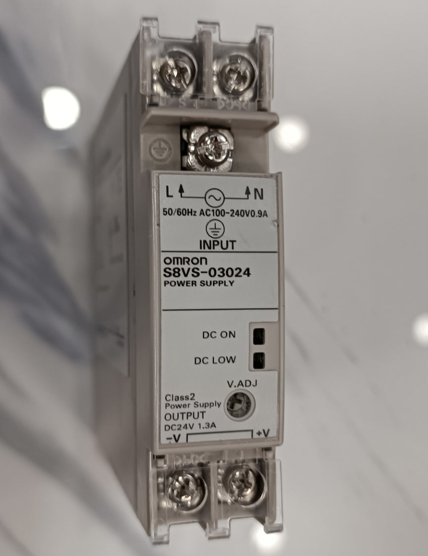 Omron S8VS-03024 30W 24V DC Ray Tipi Güç Kaynağı