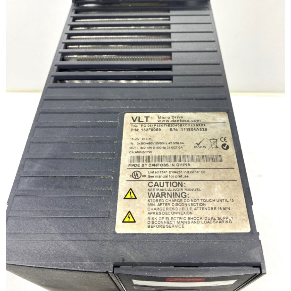 Danfoss FC-051P15KT4E20H3BXCXXXSXXX AC Sürücü İnverter 132F0059 380V 15KW