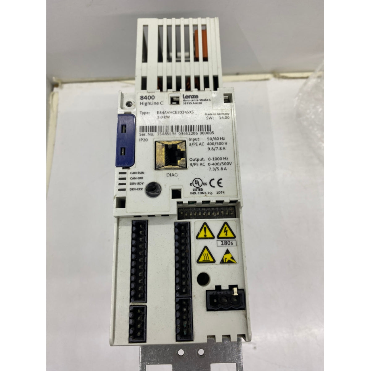 Lenze E84ABBNE3024SNS AC Sürücü Inverter E84AVHCE3024SXS