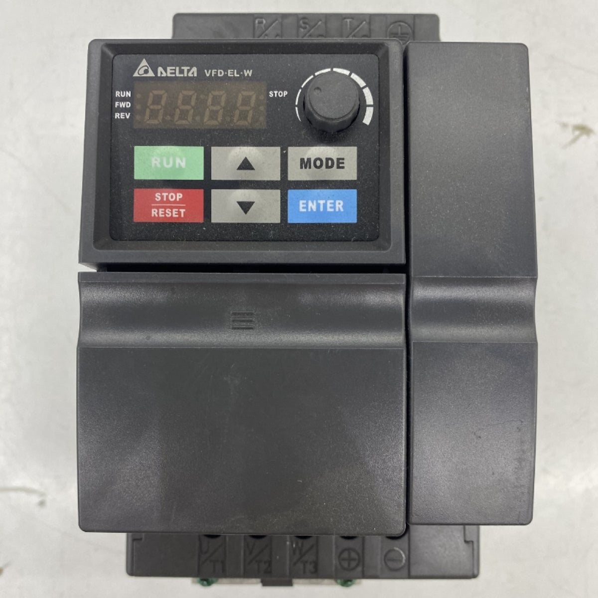 Delta VFD015EL21W-1 AC Sürücü Inverter  220V 1.5KW