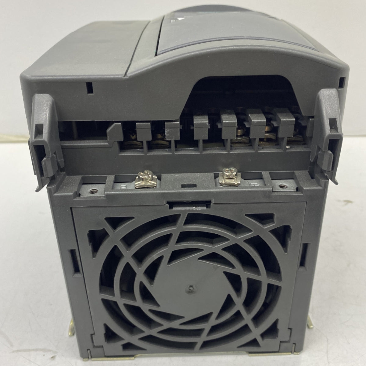 Siemens 6SE6420-2AD24-0BA1 AC Sürücü Inverter 380V 4.00KW