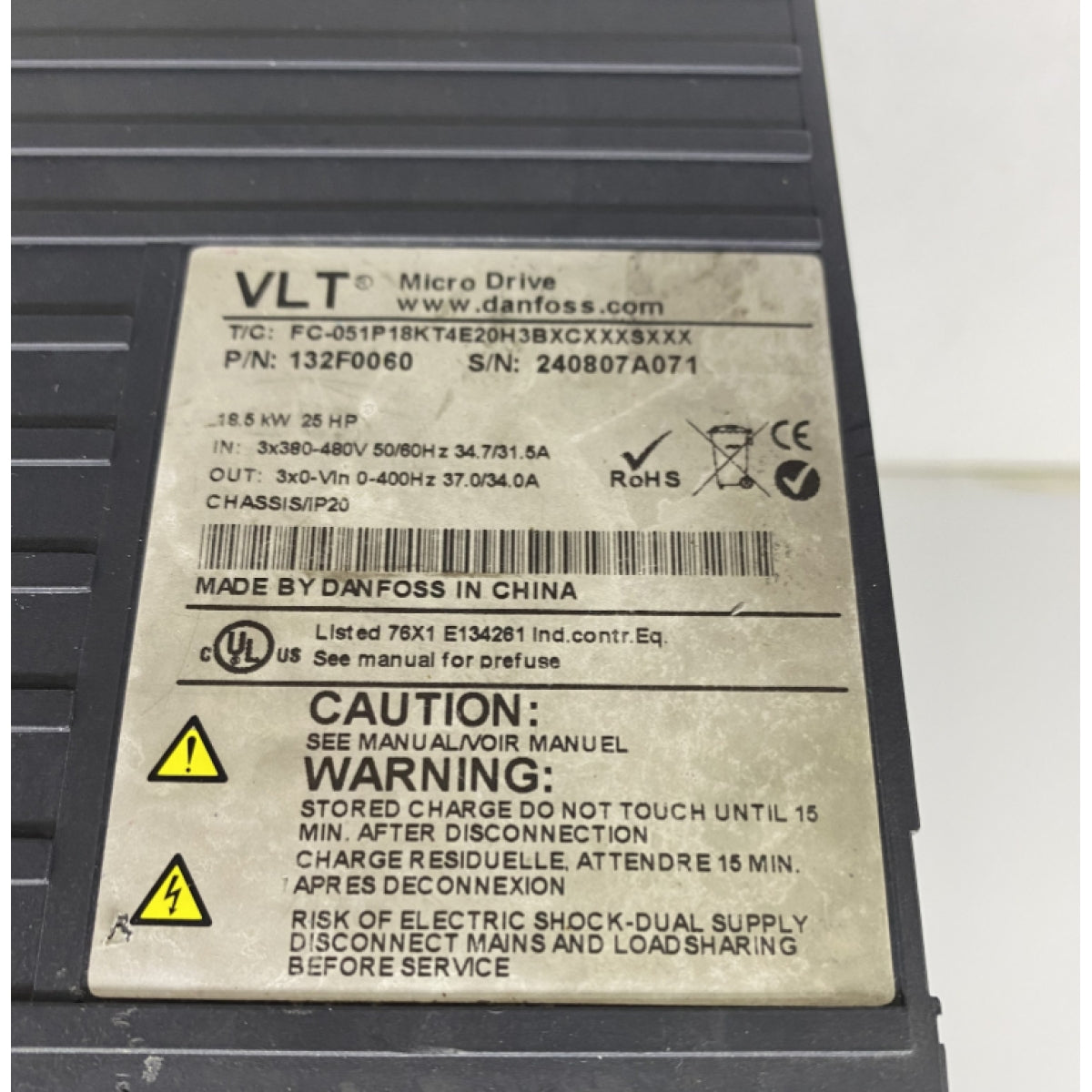 Danfoss FC-051P18KT4E20H3BXCXXX AC Sürücü Inverter 380V 18.5KW
